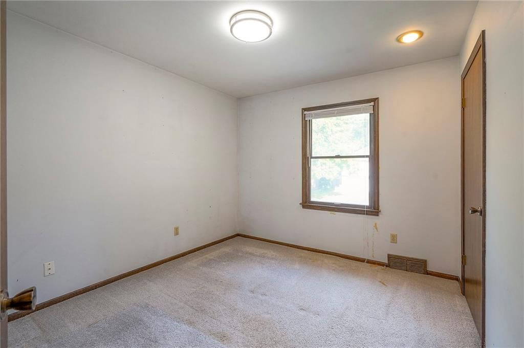12321 W 102nd Street — photo 27