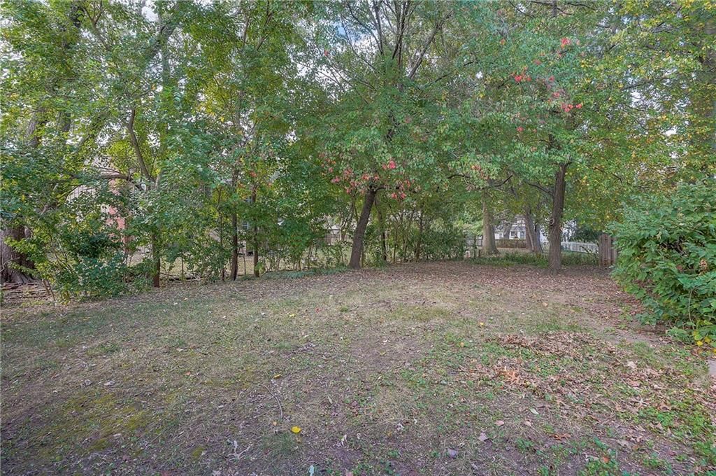 12321 W 102nd Street — photo 33