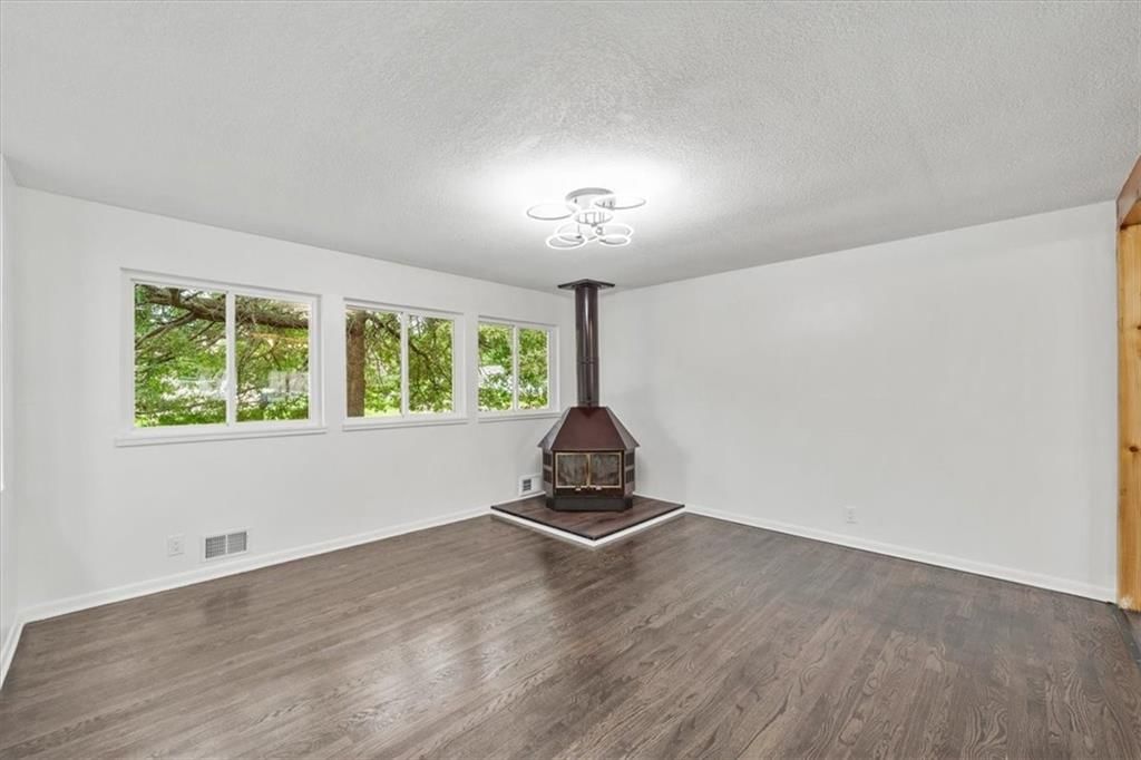 6707 N Flora Avenue — photo 3