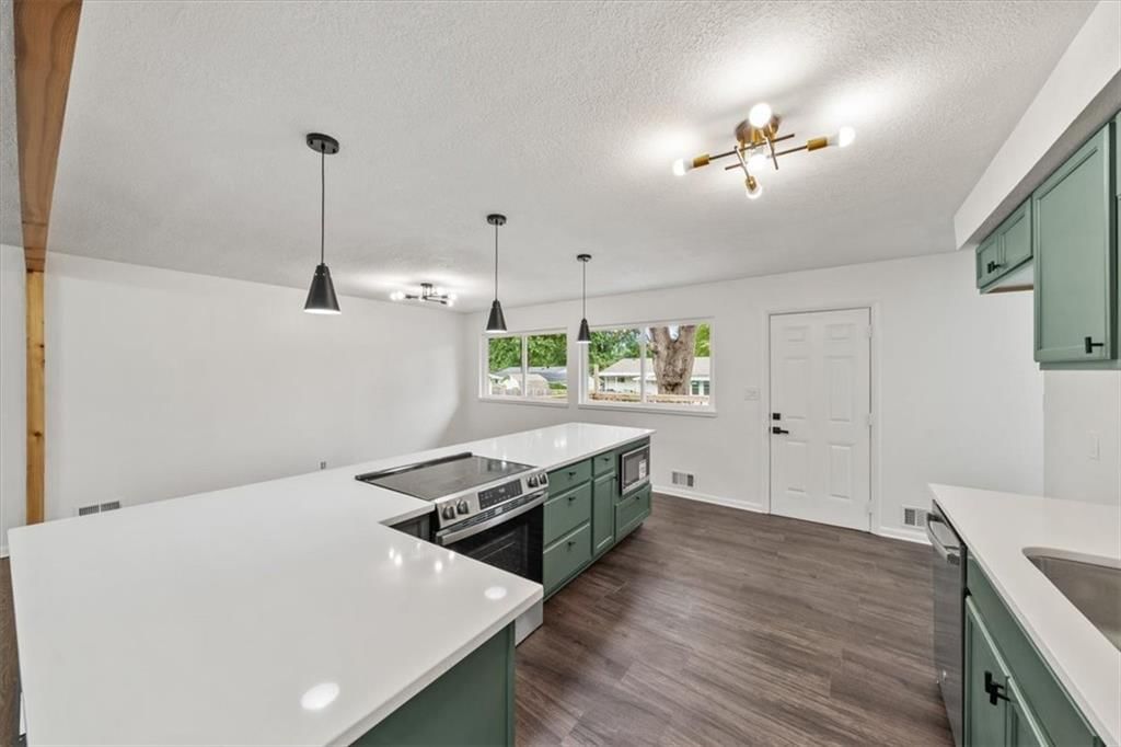 6707 N Flora Avenue — photo 10