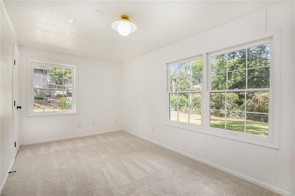 10701 Grandview Road — photo 15