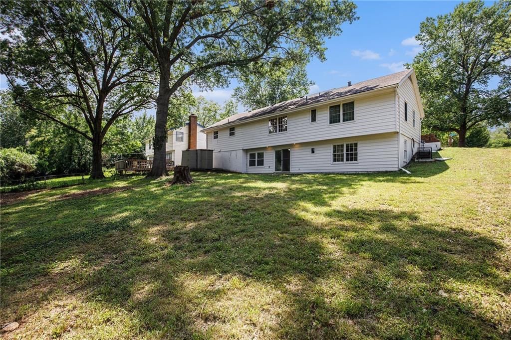 10701 Grandview Road — photo 17