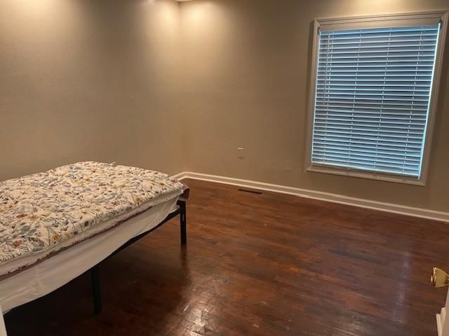 311 W Larch Street — photo 20