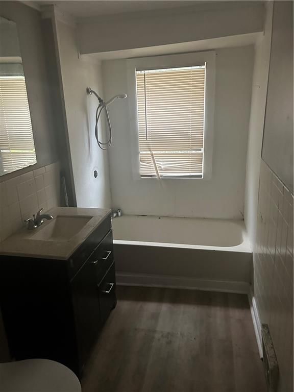 Photo 5 of 9 - 1703 E 50th Street