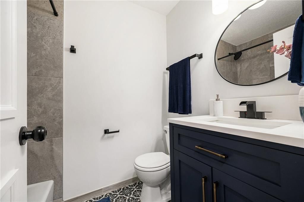 9825 Drury Avenue — photo 18