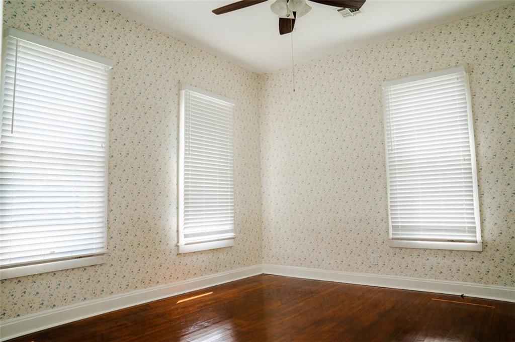 2411 Crawford Avenue — photo 19