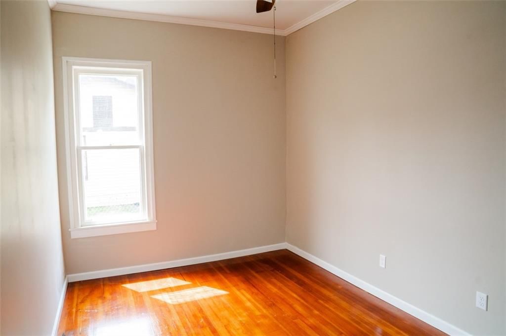 2411 Crawford Avenue — photo 22