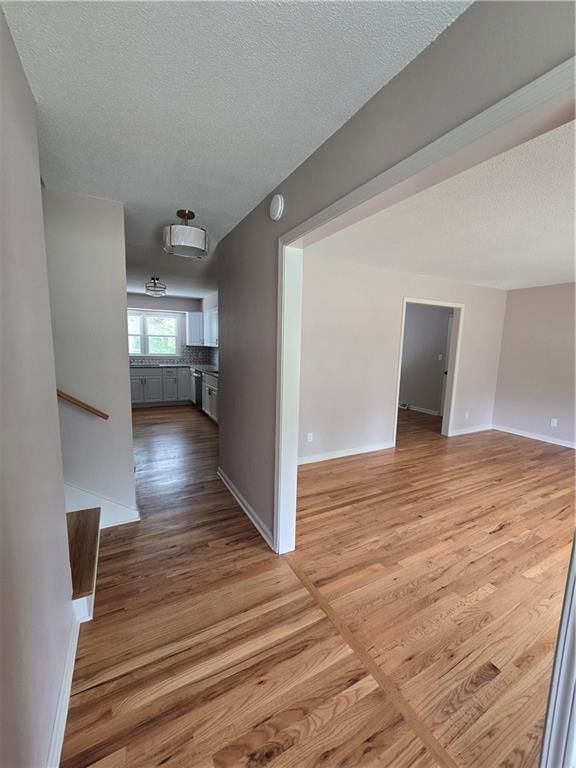2843 Benton Boulevard — photo 12