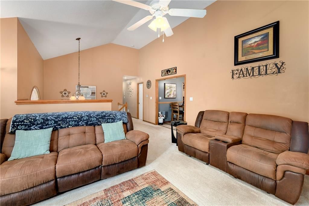 1202 Ashford Street — photo 10