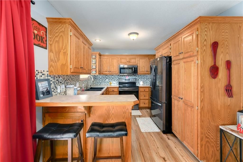 1202 Ashford Street — photo 16