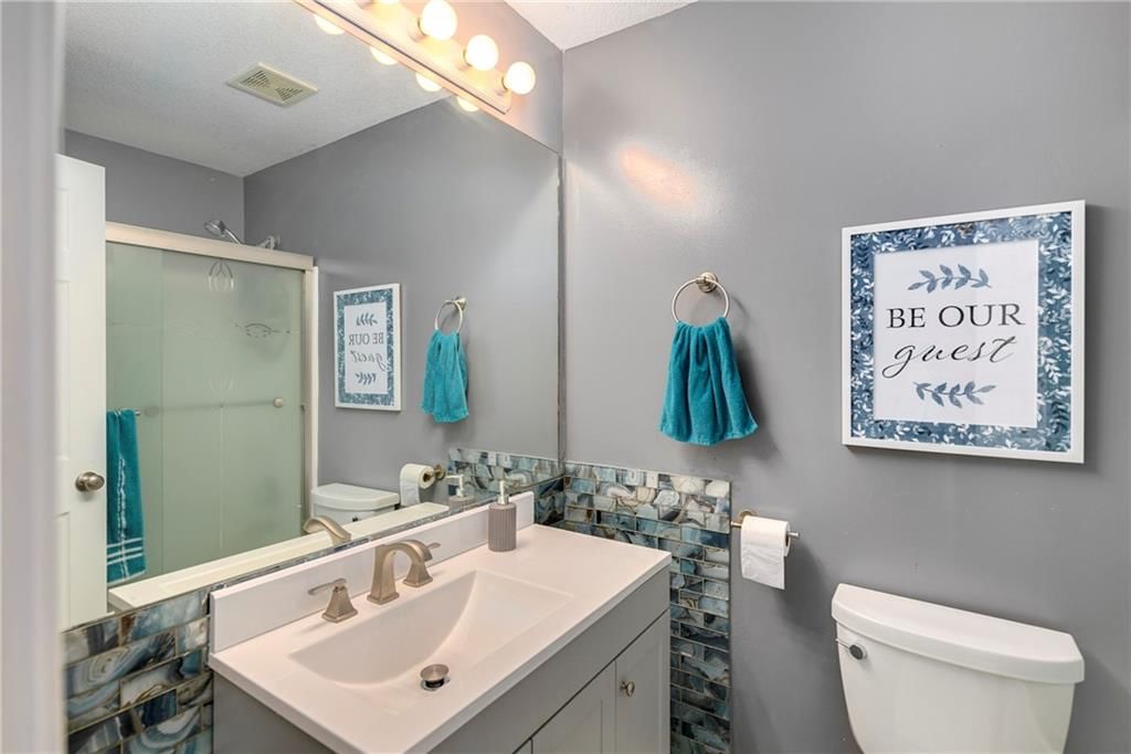 1202 Ashford Street — photo 19
