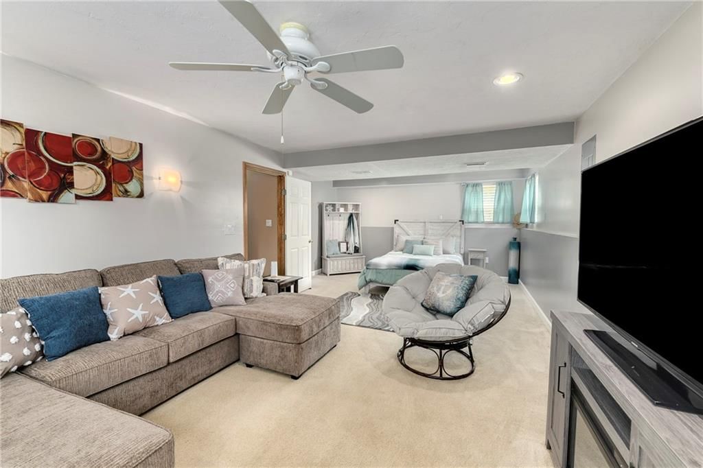 1202 Ashford Street — photo 31