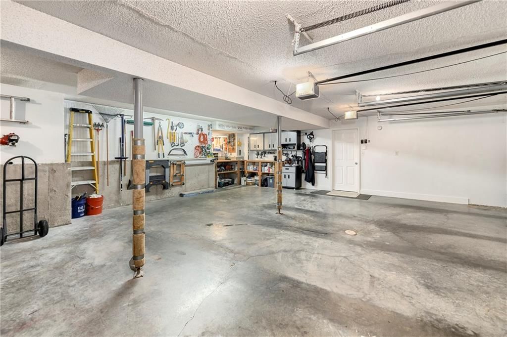 1202 Ashford Street — photo 36