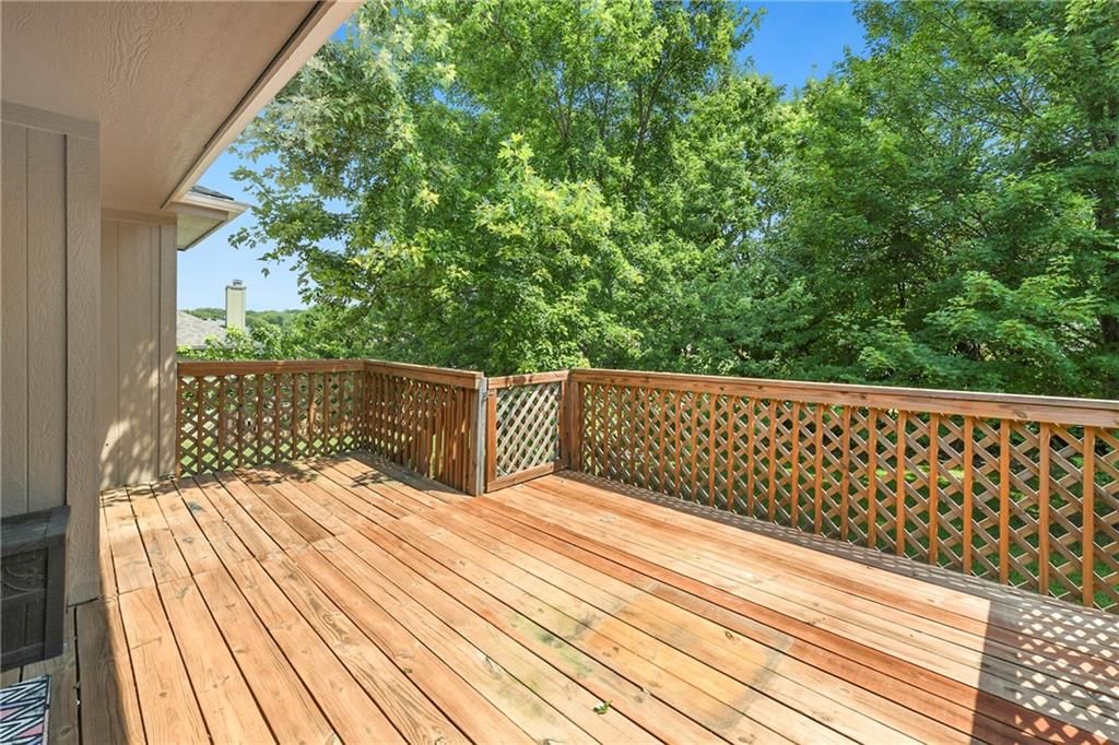 1202 Ashford Street — photo 39