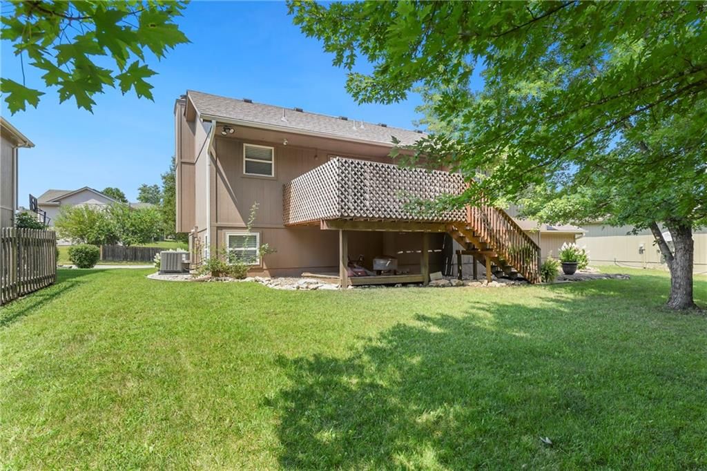 1202 Ashford Street — photo 44