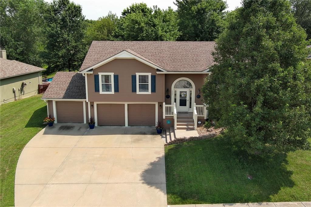 1202 Ashford Street — photo 46