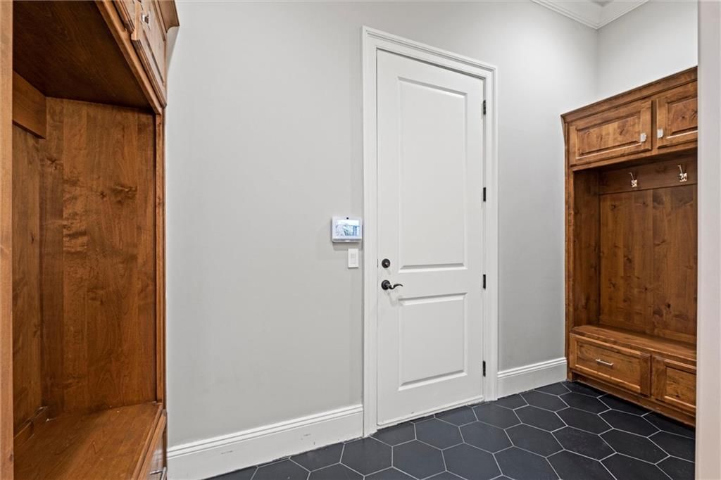 12710 W 160th Terrace — photo 34