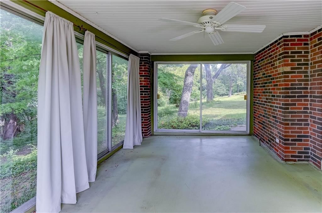 Photo 27 of 71 - 7612 E Gregory Boulevard