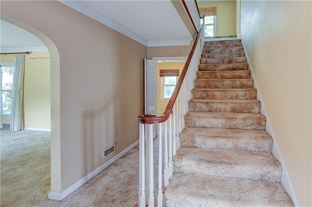 Photo 33 of 71 - 7612 E Gregory Boulevard