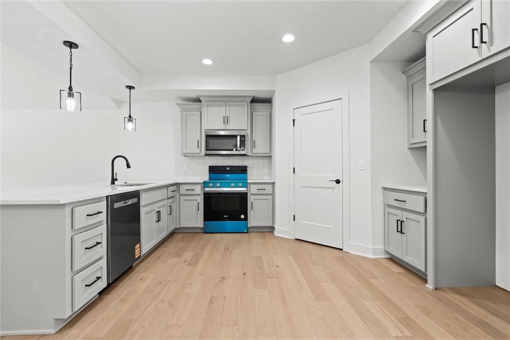 11225 Felton Street — photo 13
