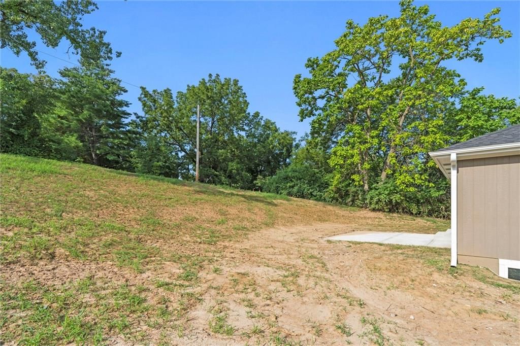11225 Felton Street — photo 29