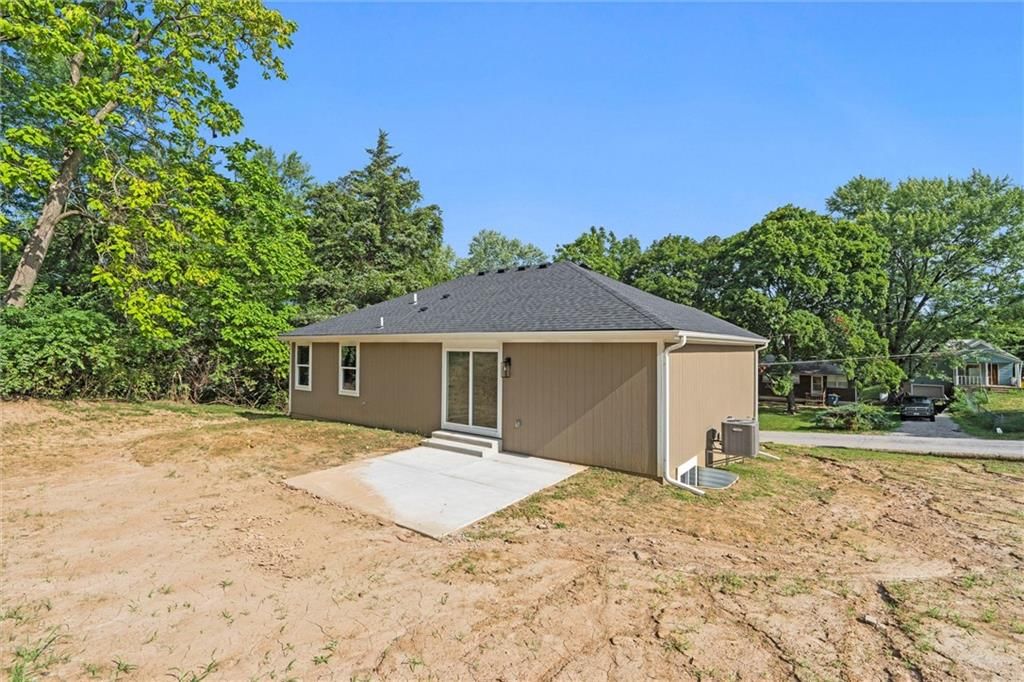 11225 Felton Street — photo 30