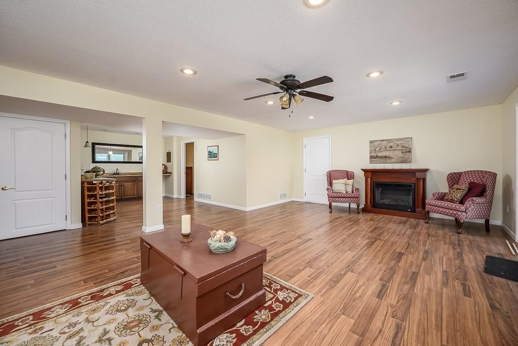 12512 Pine Valley Drive — photo 24