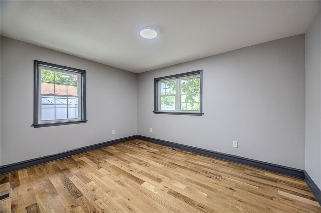 606 S 23rd Terrace — photo 16