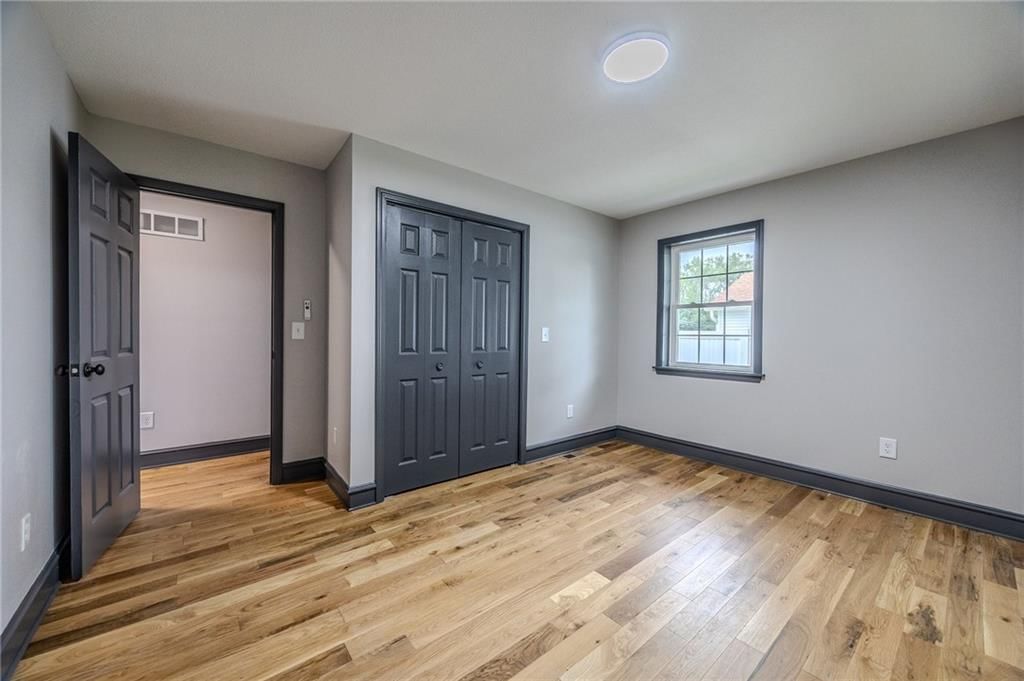 606 S 23rd Terrace — photo 17