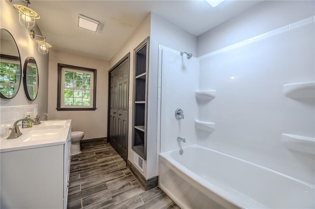 606 S 23rd Terrace — photo 19