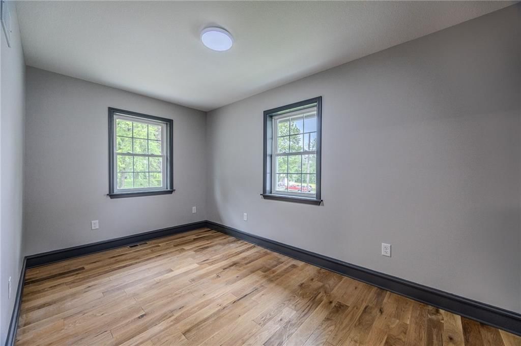 606 S 23rd Terrace — photo 20