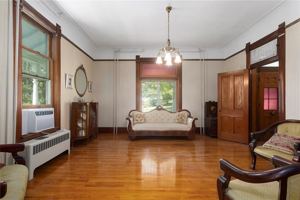 471 E Kansas Street — photo 13
