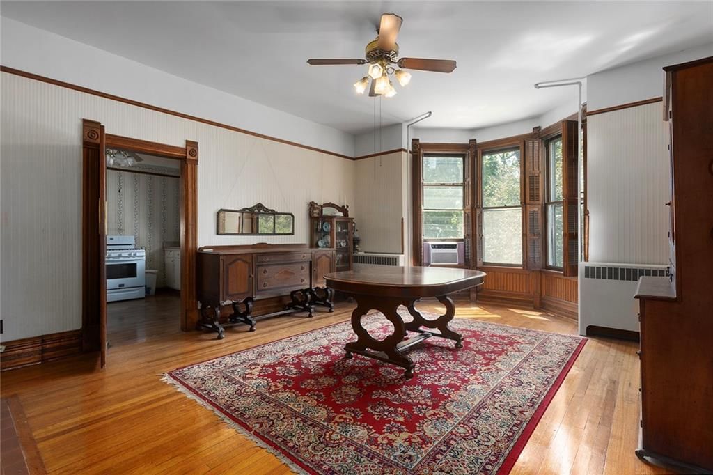 471 E Kansas Street — photo 14