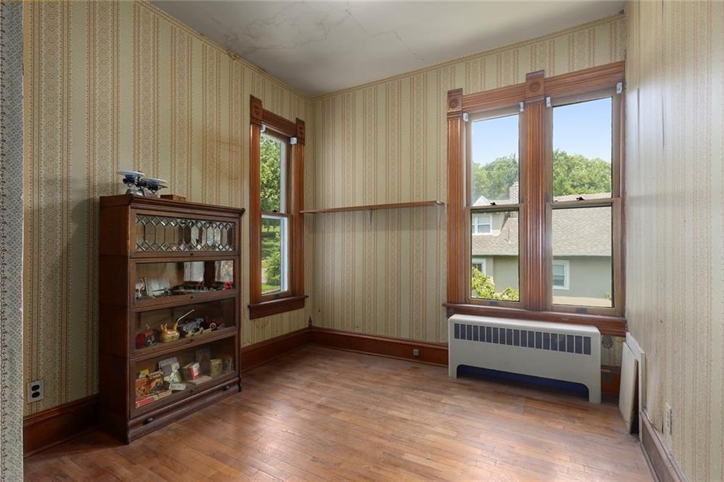 471 E Kansas Street — photo 25