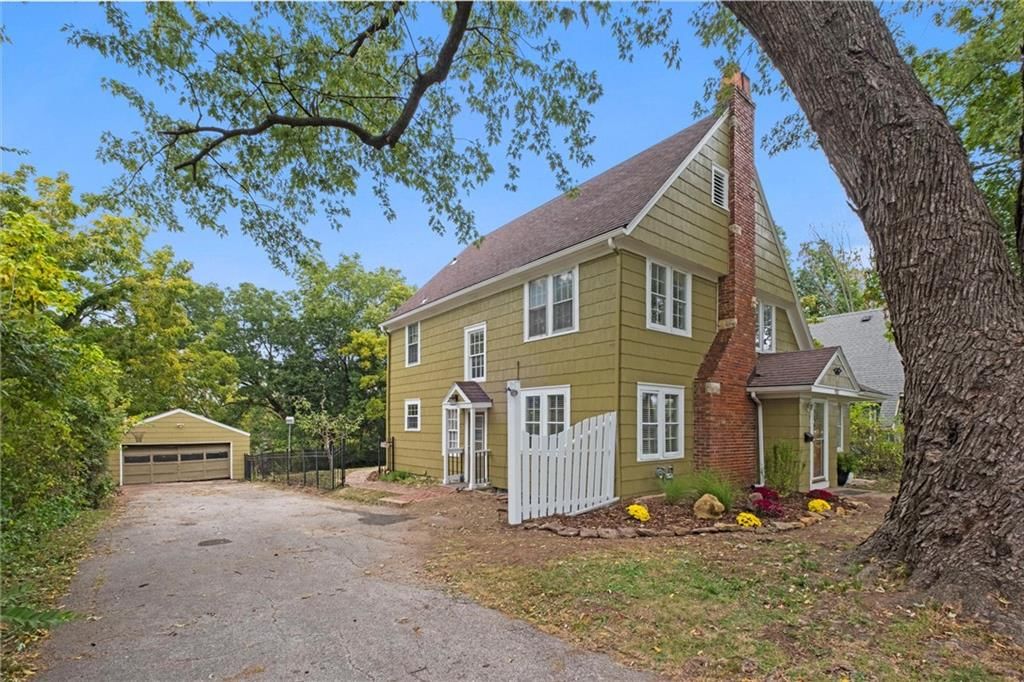 7152 Sni A Bar Road — photo 4