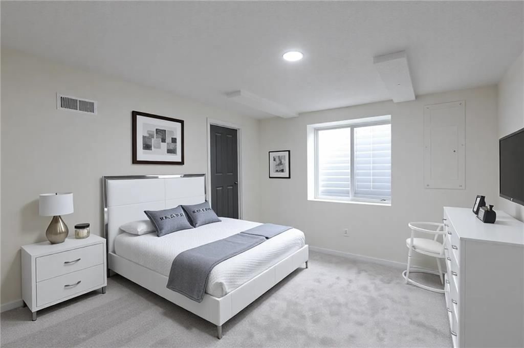 Photo 25 of 37 - 15608 E 267th Street