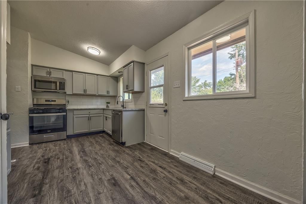 507 Shawn Drive — photo 7