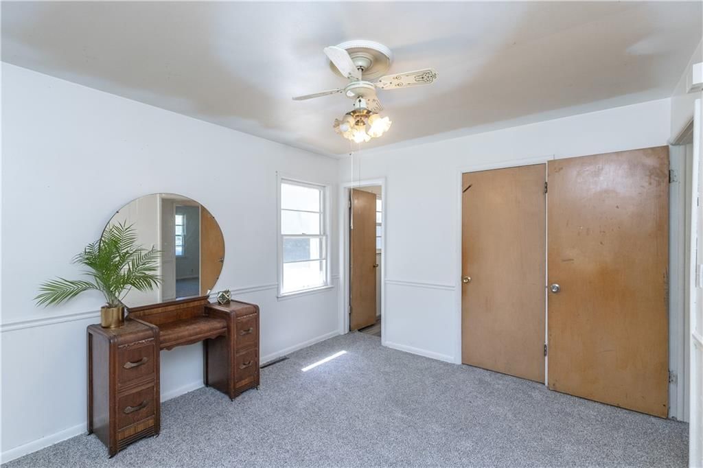 Photo 19 of 36 - 613 Colbern Street