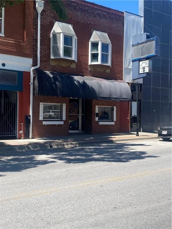 114 N Holden Street, Warrensburg, MO