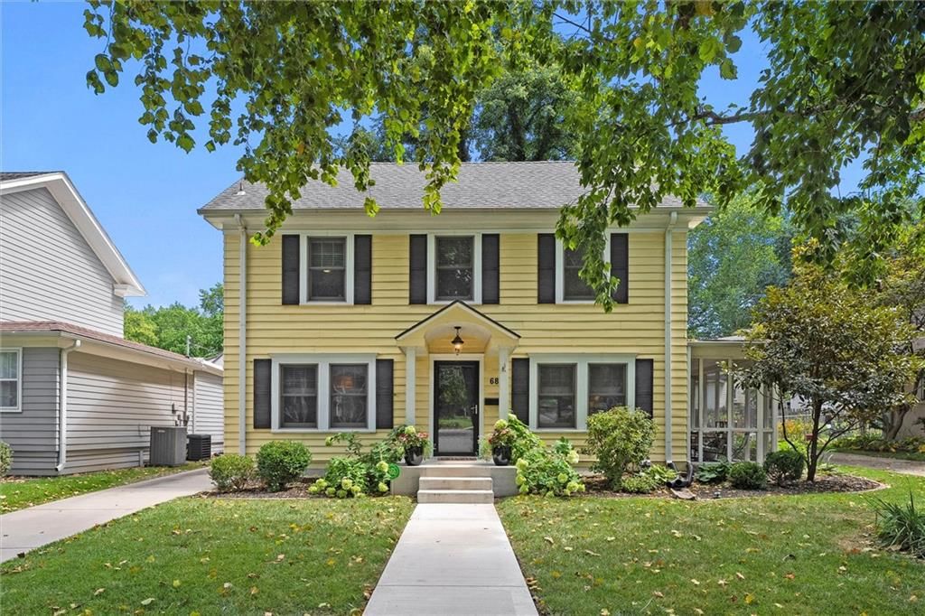 Photo 1 of 34 - 6811 Edgevale Road