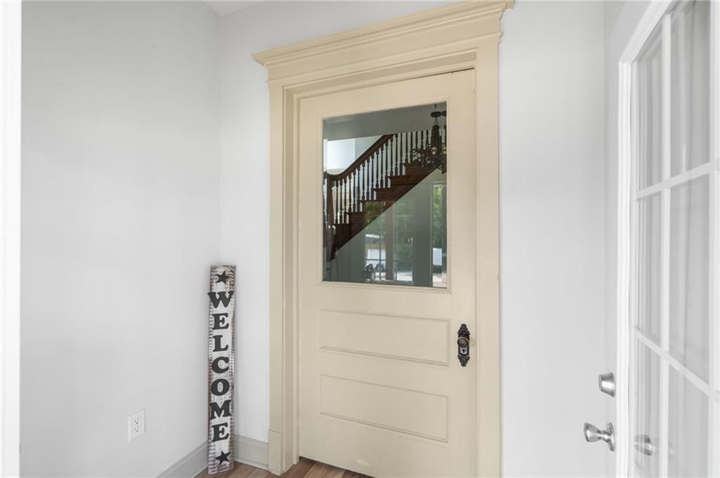 300 S Lexington Street — photo 6
