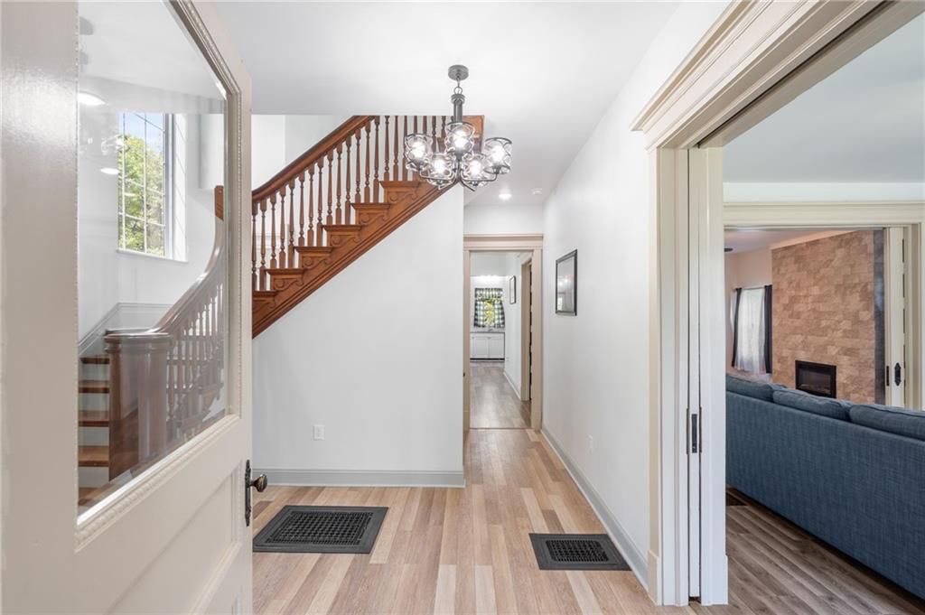 300 S Lexington Street — photo 9