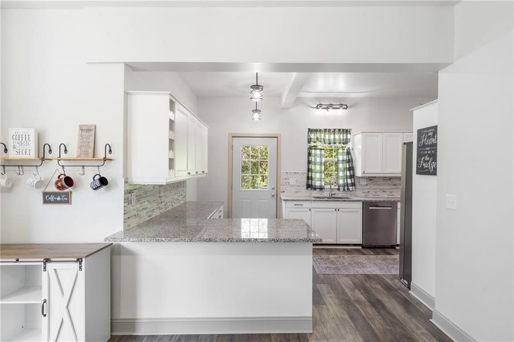 300 S Lexington Street — photo 23