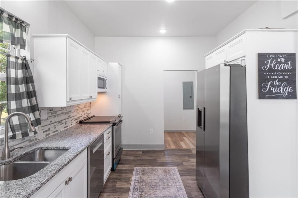 300 S Lexington Street — photo 26