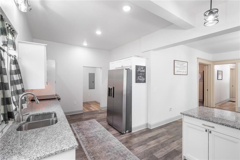 300 S Lexington Street — photo 27