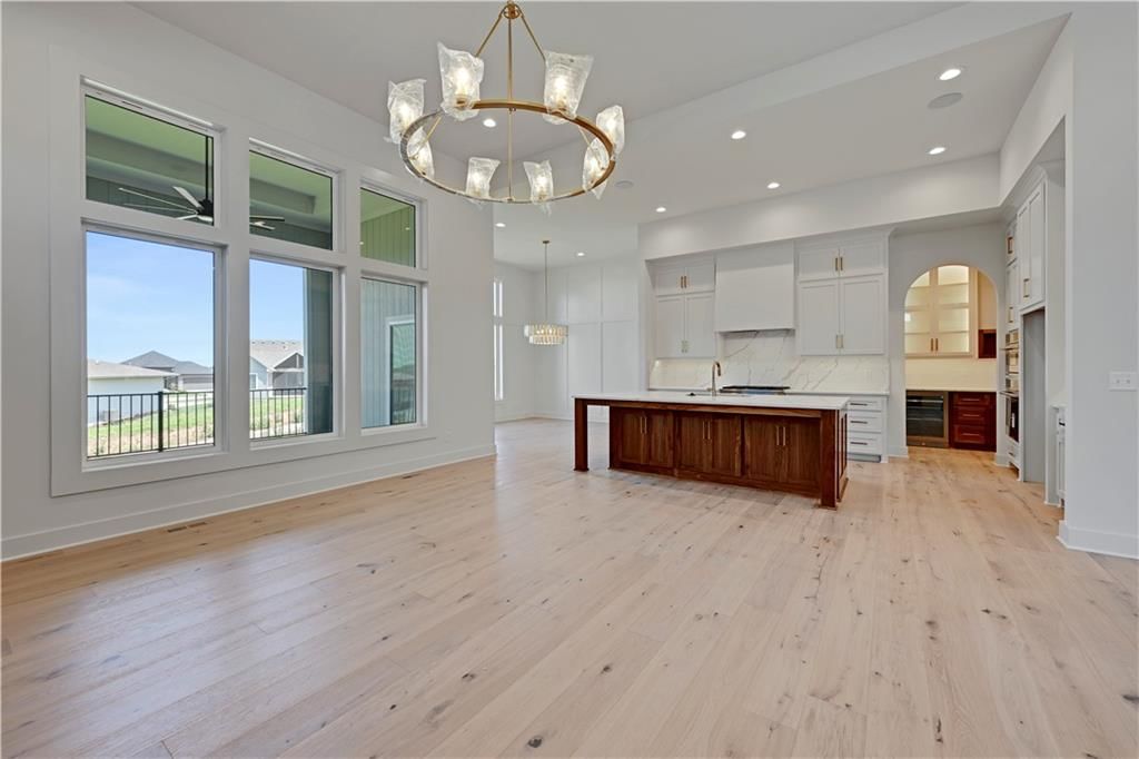 22092 W 94th Terrace — photo 8