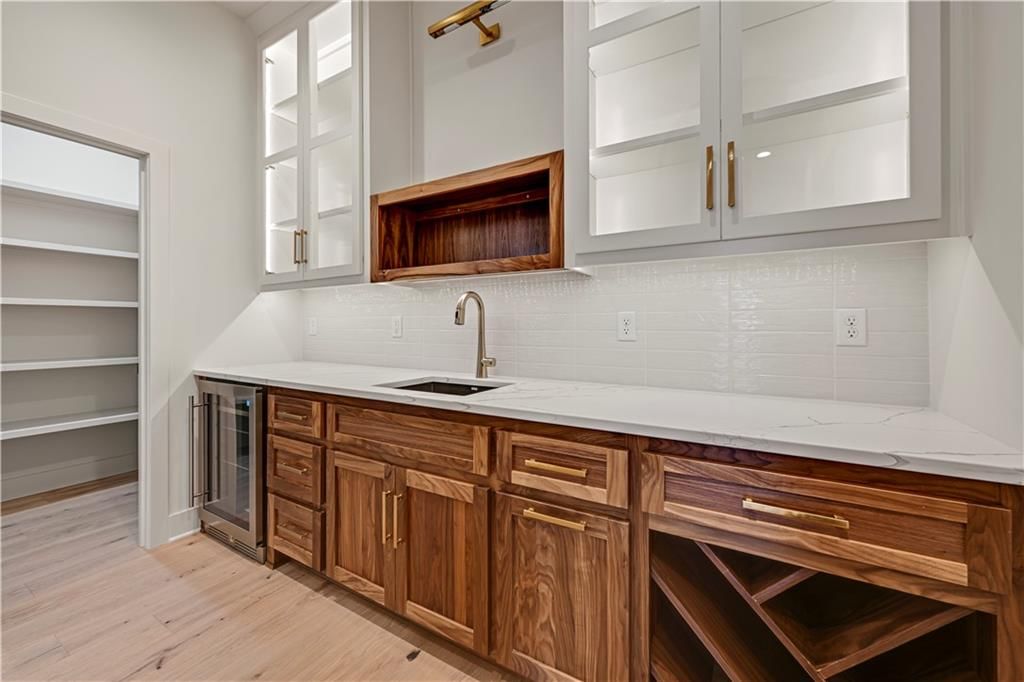 22092 W 94th Terrace — photo 16