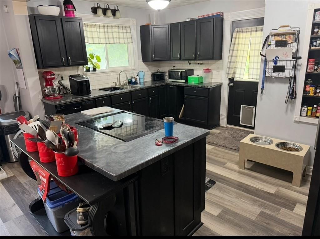 Photo 12 of 25 - 5520 4th Street