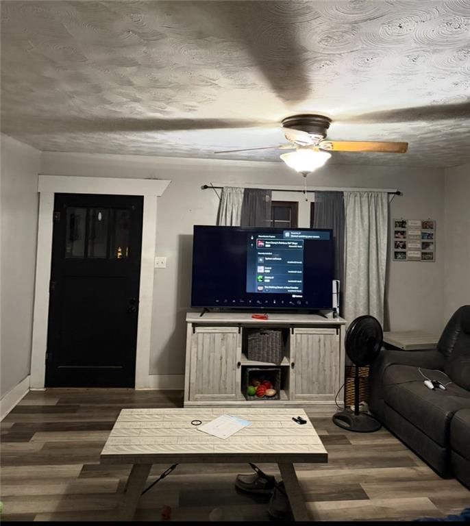 Photo 14 of 25 - 5520 4th Street