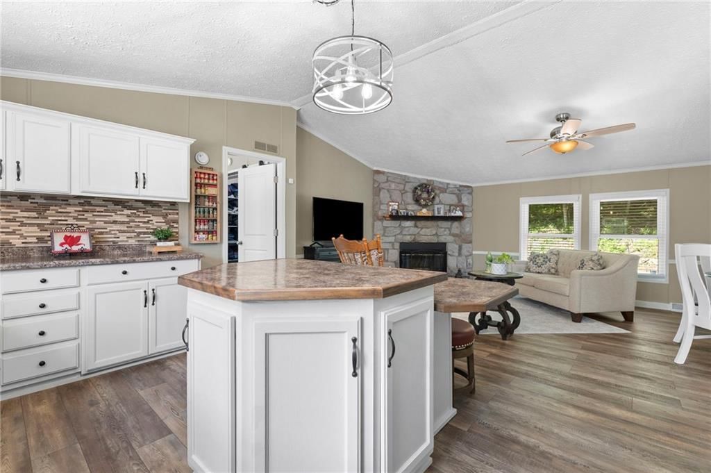 6804 Woodend Avenue — photo 14